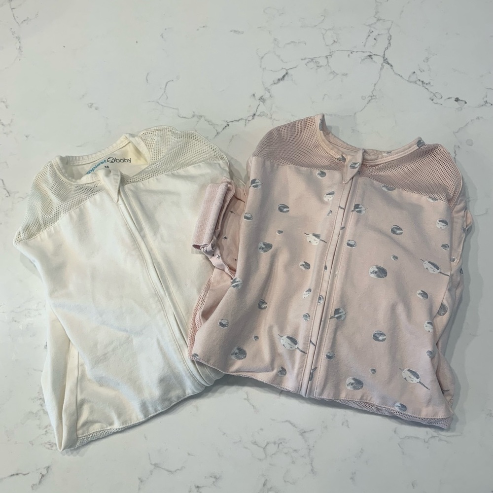 Lot of 2 sleep sack for SNOO